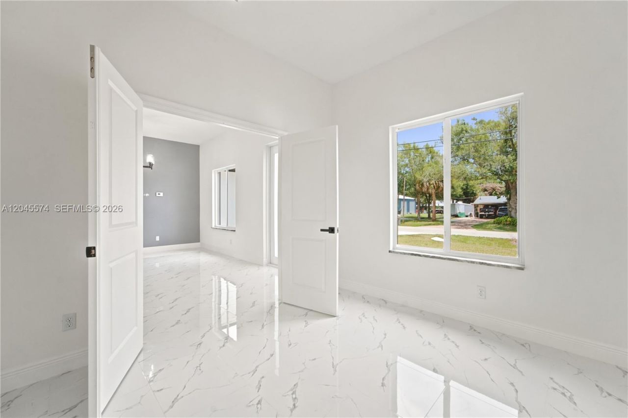 5203 Birch Dr , Fort Pierce, FL 34945 Photo
