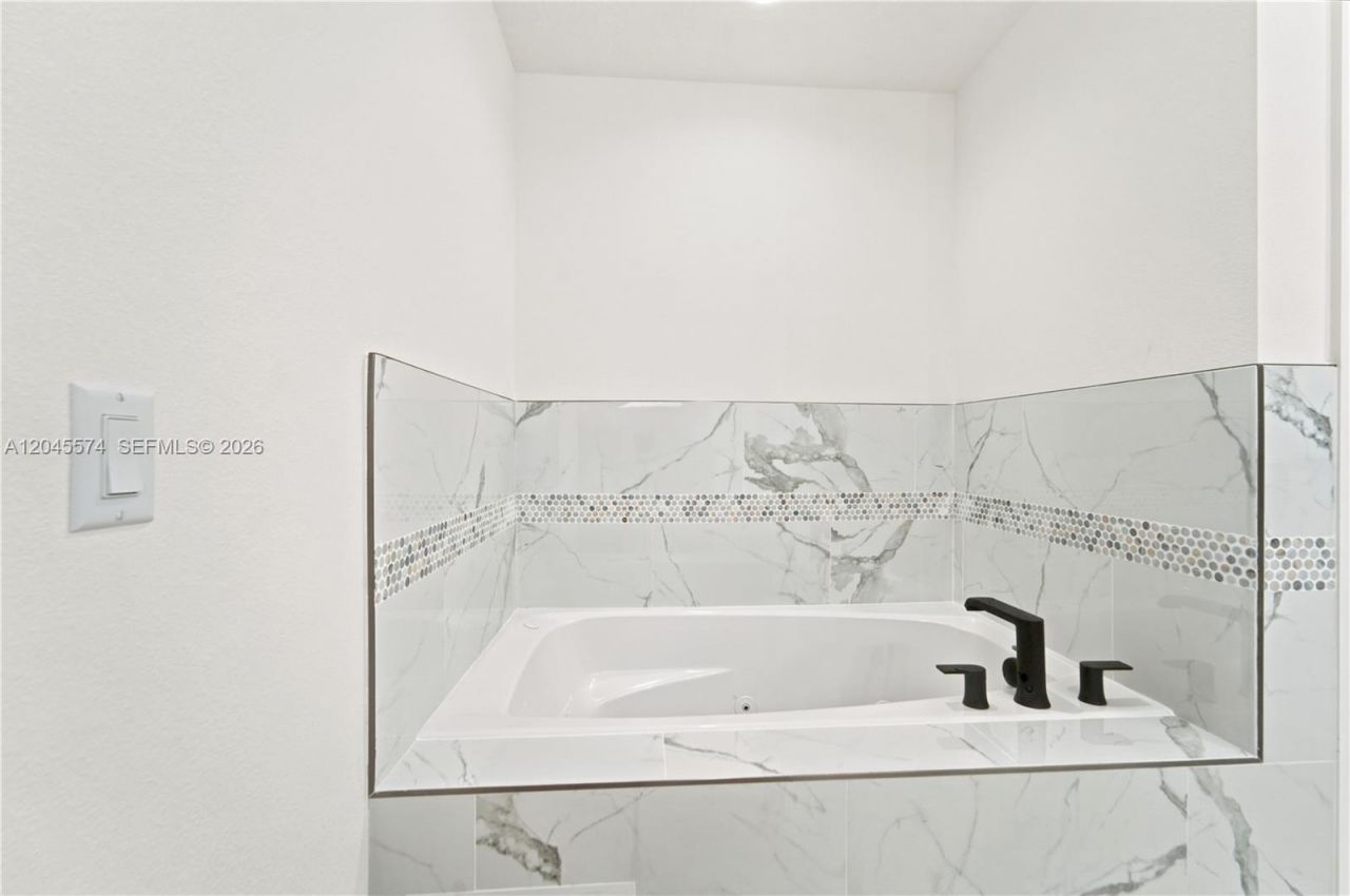 5203 Birch Dr , Fort Pierce, FL 34945 Photo