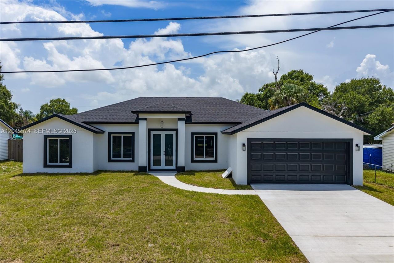 5203 Birch Dr , Fort Pierce, FL 34945 Photo