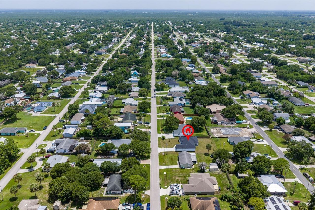 5203 Birch Dr , Fort Pierce, FL 34945 Photo