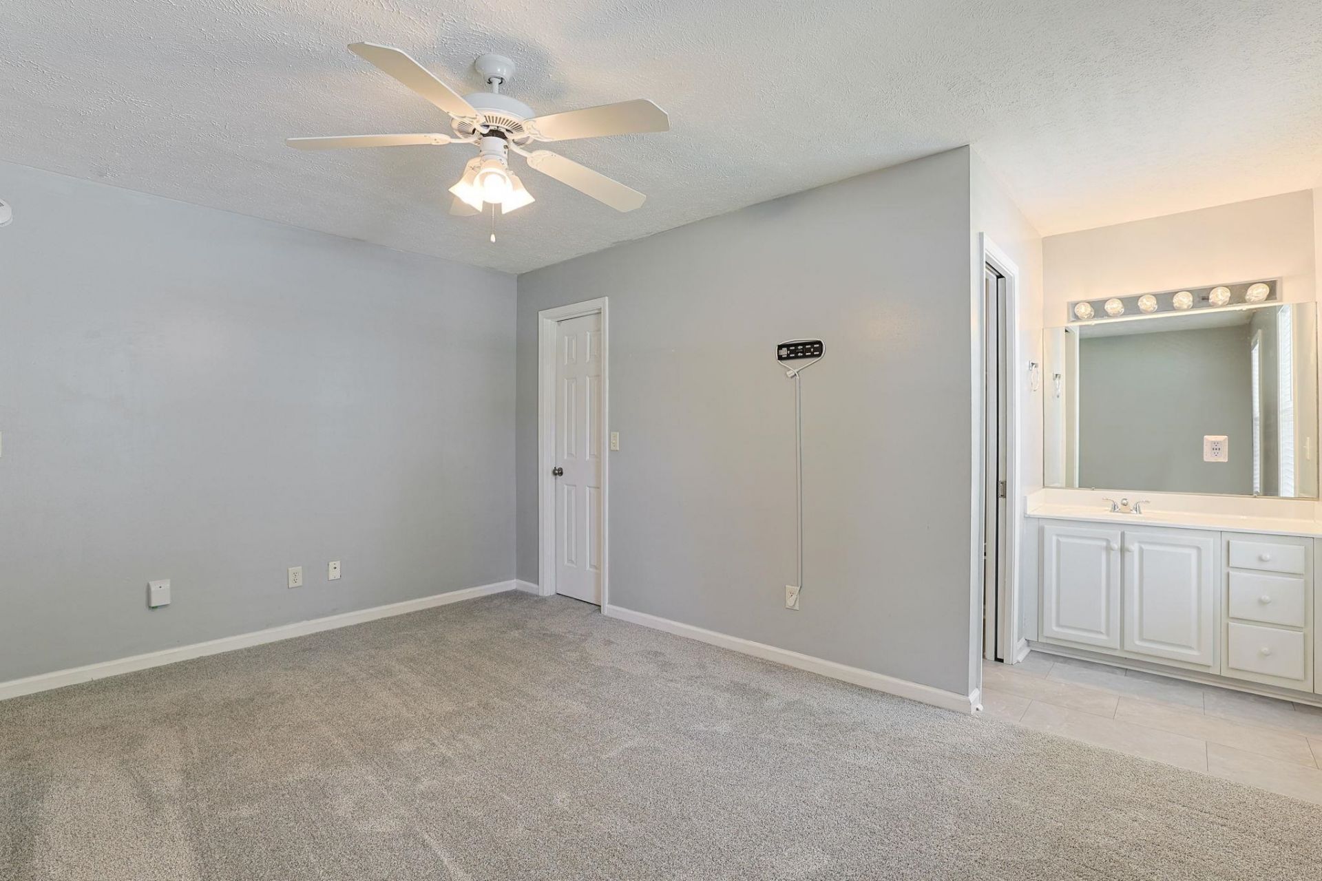 3648 Eagle Trace Dr.  Photo 12