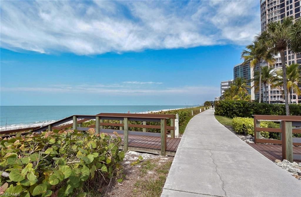 4551 Gulf Shore Blvd N, Unit 1406, Naples, FL 34103 Photo