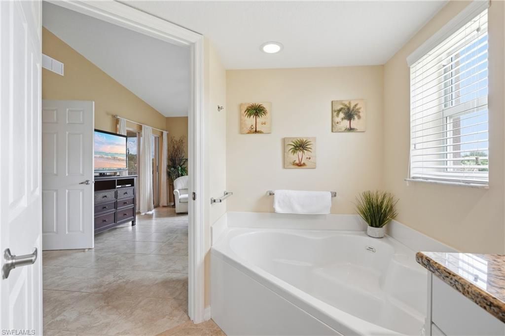 26630 Rosewood Pointe Dr, Unit 306, Bonita Springs, FL 34135 Photo