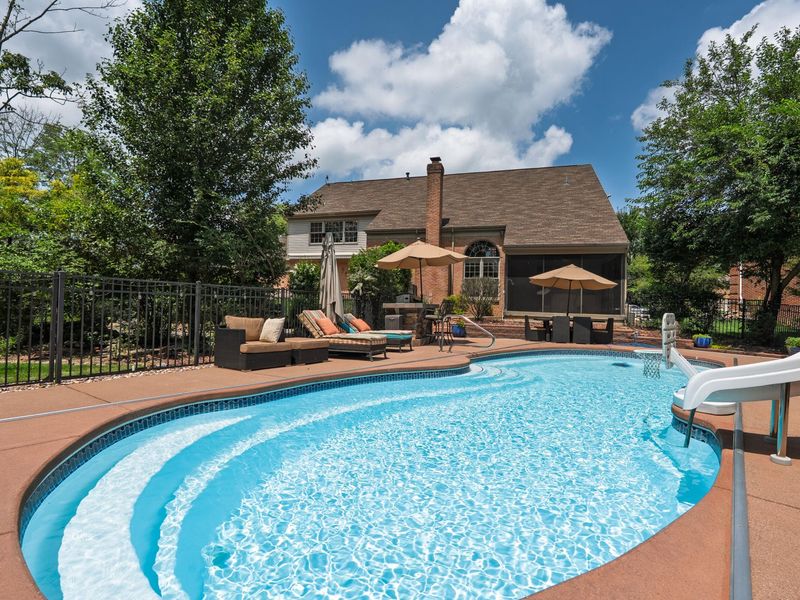 960 Dustwhirl Drive, Union, KY 41091 Photo 2