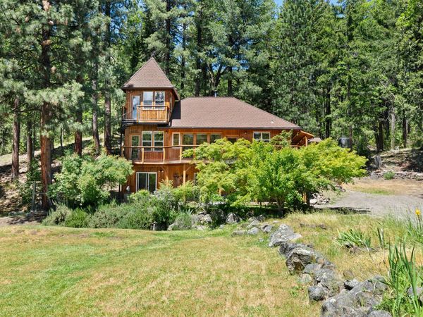 1700 Tyler Creek Road, Ashland, OR 97520