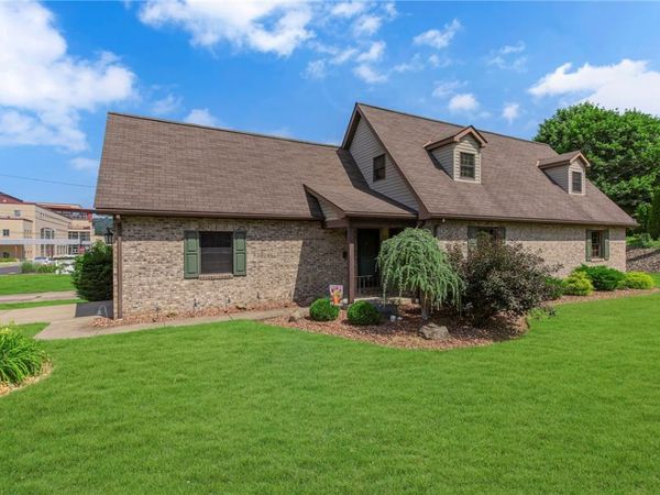 1035 Beaver Ave, Midland, PA 15059