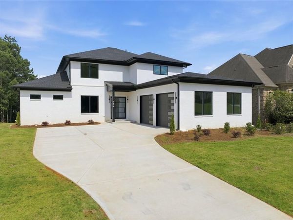 2453 Lake Erma Drive , Hampton, GA 30228