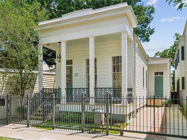 1223 DELACHAISE Street, New Orleans, LA 70115