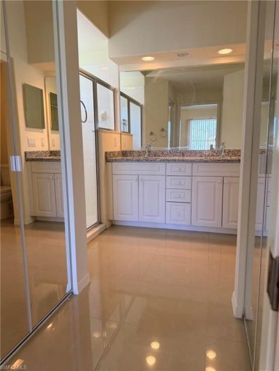 8216 Ibis Cove Cir, Unit B215, Naples, FL 34119 Photo