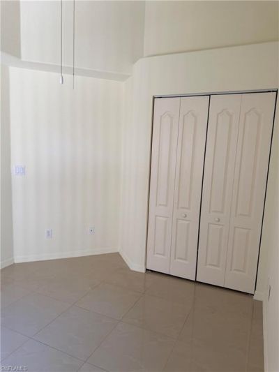 8216 Ibis Cove Cir, Unit B215, Naples, FL 34119 Photo