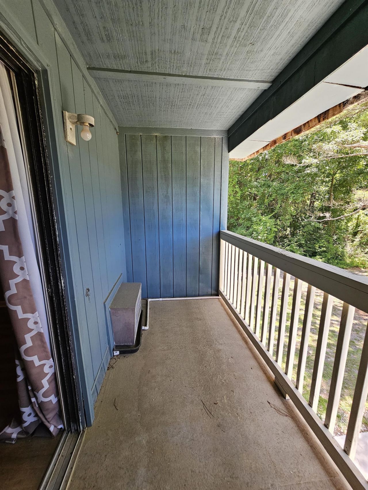 610 Putters Ln. Photo 11
