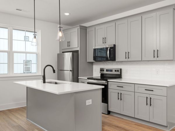 700 N DuPont Ave , Unit #207, Madison, TN 37115
