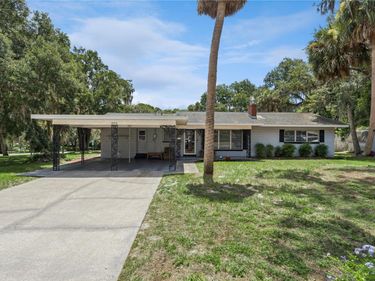 1400 SPARTAN AVENUE, LEESBURG, FL 34748