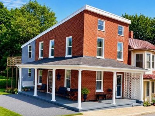 30 MANCHESTER AVENUE, WESTMINSTER, MD 21157