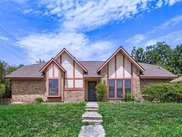 1701 Paxton Drive, Carrollton, TX 75007