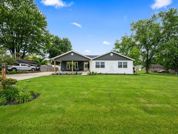 1226 E Troy Urbana Road, Troy, OH 45373