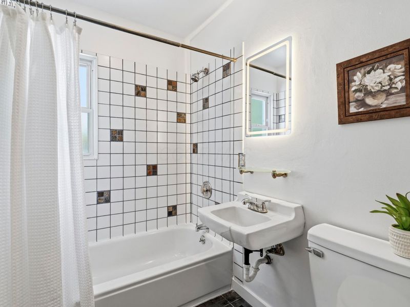 2246 Shrewsbury Road, Upper Arlington, OH 43221 Photo 22