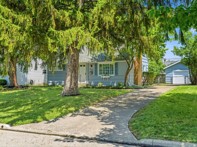 2246 Shrewsbury Road, Upper Arlington, OH 43221 Photo 4