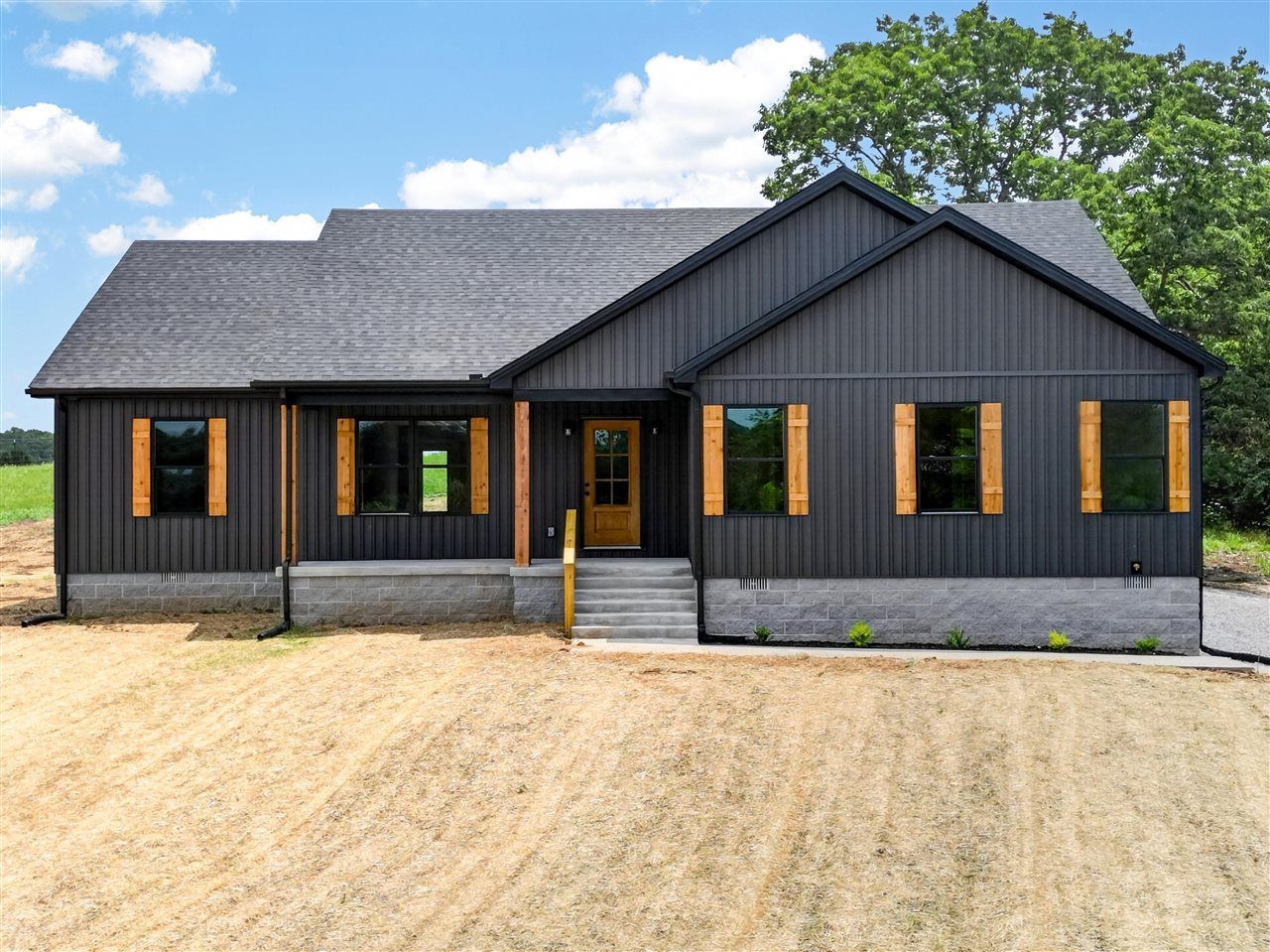 122 Head Lane , Russellville, KY 42276 Main Photo