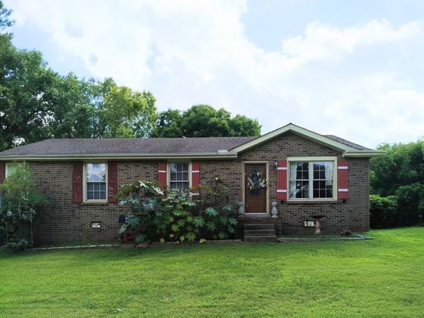 2903 Felts Ln , Springfield, TN 37172