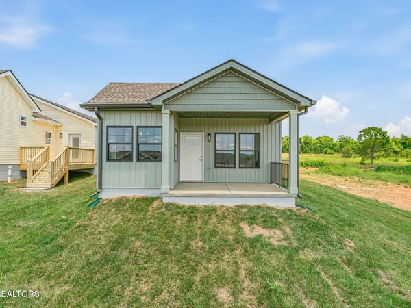 1034 Wentford Ave, Sweetwater, TN 37874