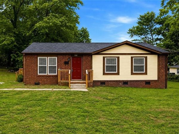805 Haywood Street, Greensboro, NC 27403