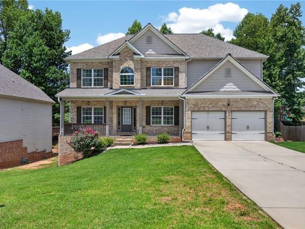 114 River Birch Drive, Carrollton, GA 30116