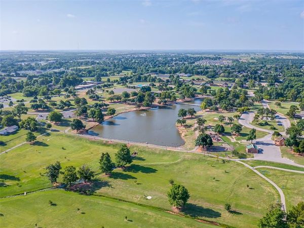 1209 Park Avenue, Chickasha, OK 73018