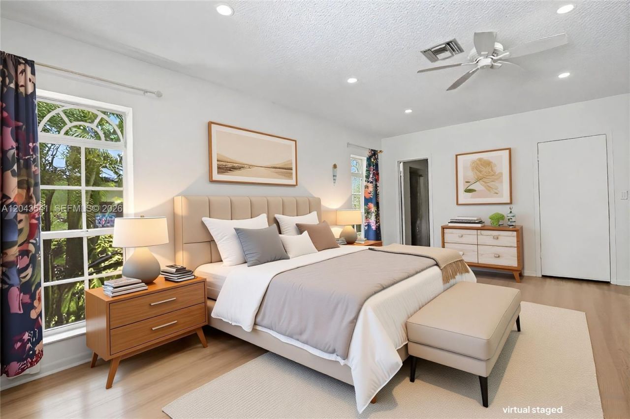 9720 Palmetto Club Ln W , Miami, FL 33157 Photo
