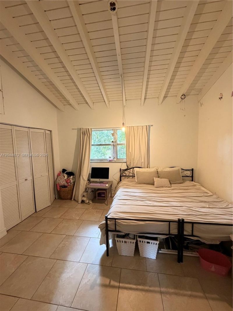 8925 NE 4 Avenue Rd , Unit 8925, Miami Shores, FL 33138 Photo