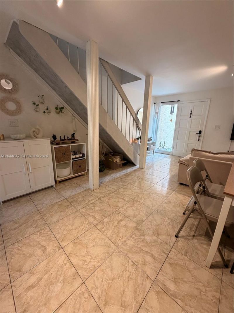 8925 NE 4 Avenue Rd , Unit 8925, Miami Shores, FL 33138 Photo