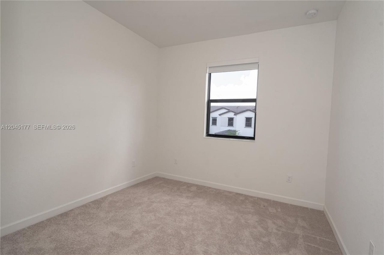 270 SW 159th Pl , Pembroke Pines, FL 33027 Photo