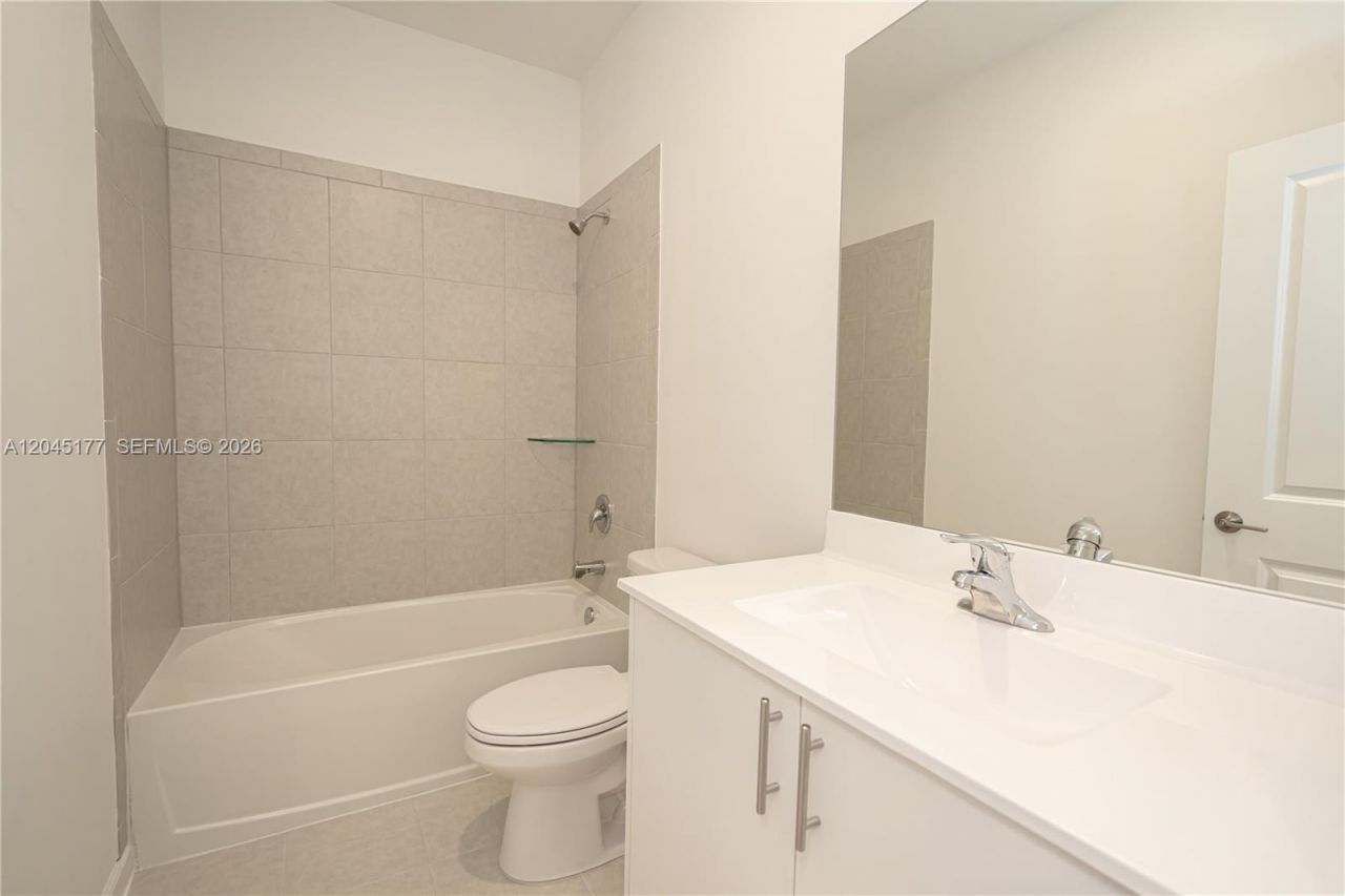 270 SW 159th Pl , Pembroke Pines, FL 33027 Photo