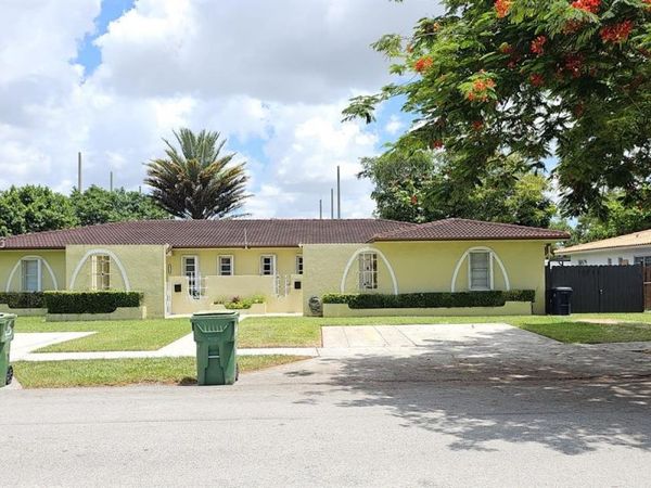 9721 SW 37th Ter, Unit 9723, Miami, FL 33165