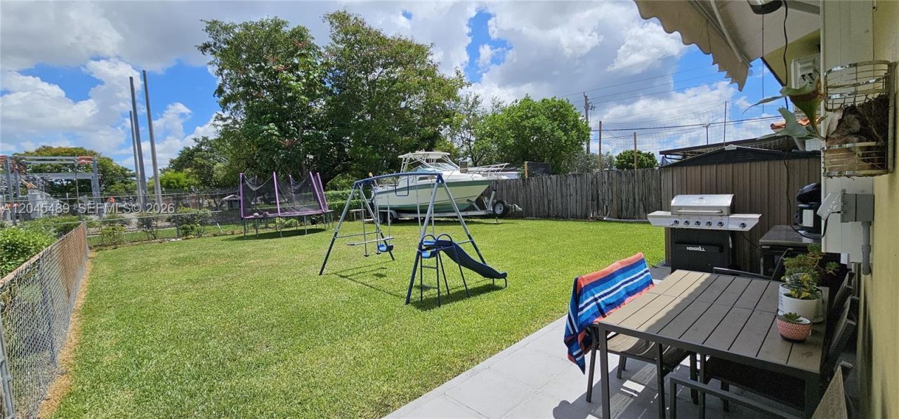 9721 SW 37th Ter, Unit 9723, Miami, FL 33165 Photo
