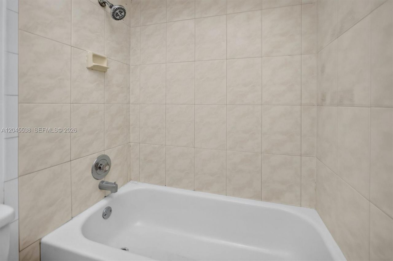 14250 SW 62nd St, Unit 312, Miami, FL 33183 Photo