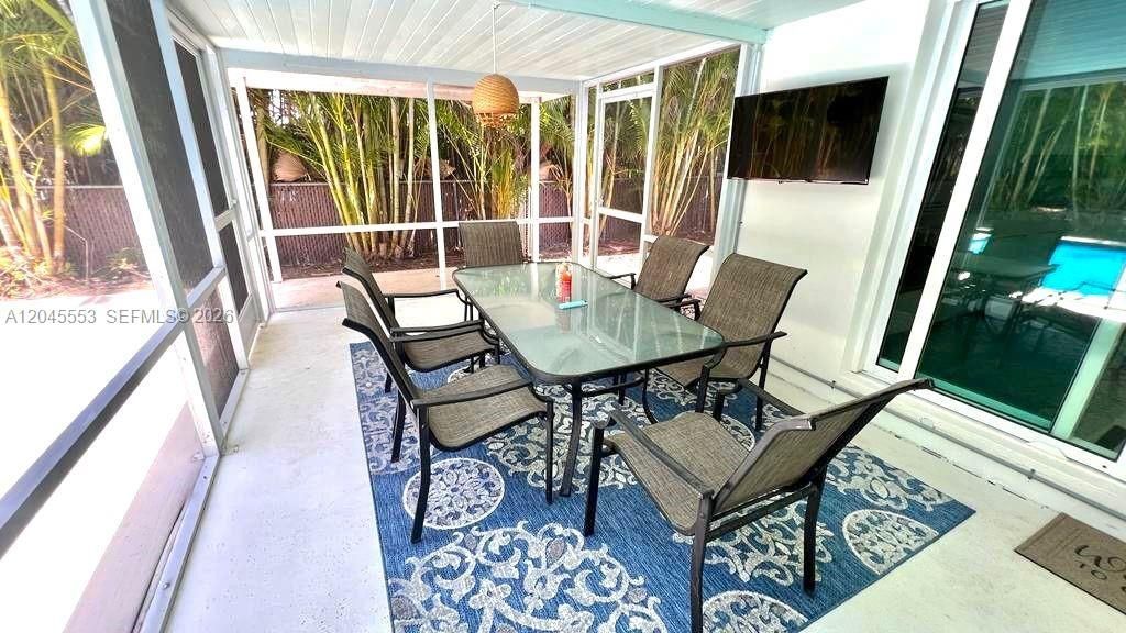 262 Bombay Ave, Lauderdale by the Sea, FL 33308 Photo