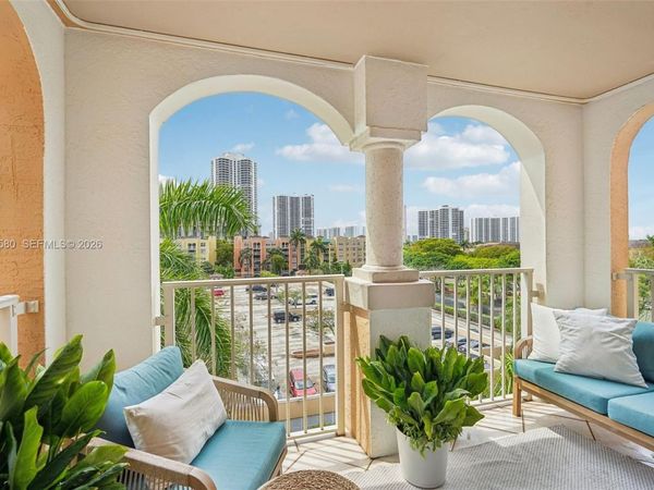 19701 E Country Club Dr , Unit 5603, Aventura, FL 33180