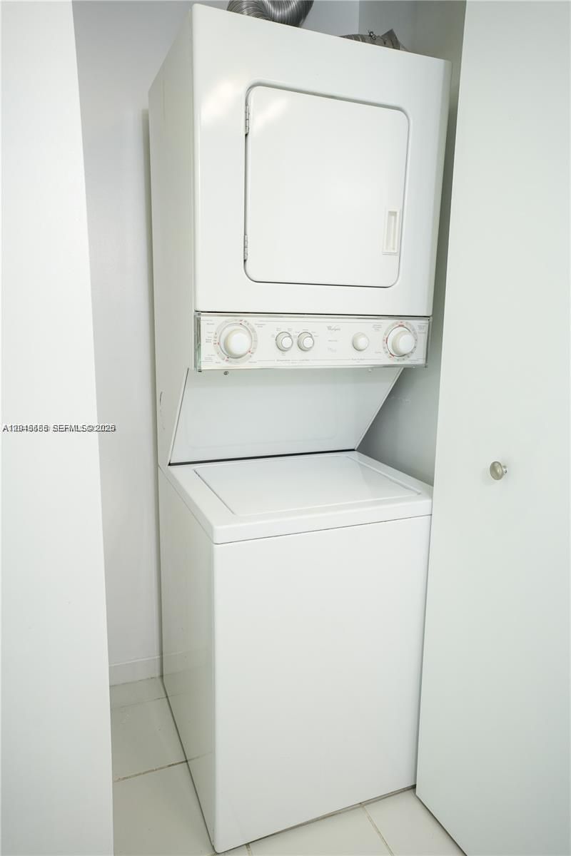 1861 NW S River Dr, Unit 2503, Miami, FL 33125 Photo