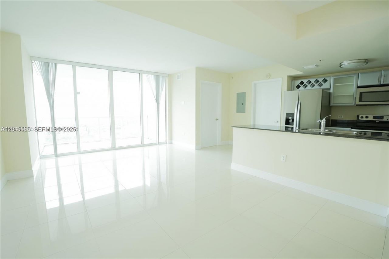 1861 NW S River Dr, Unit 2503, Miami, FL 33125 Photo