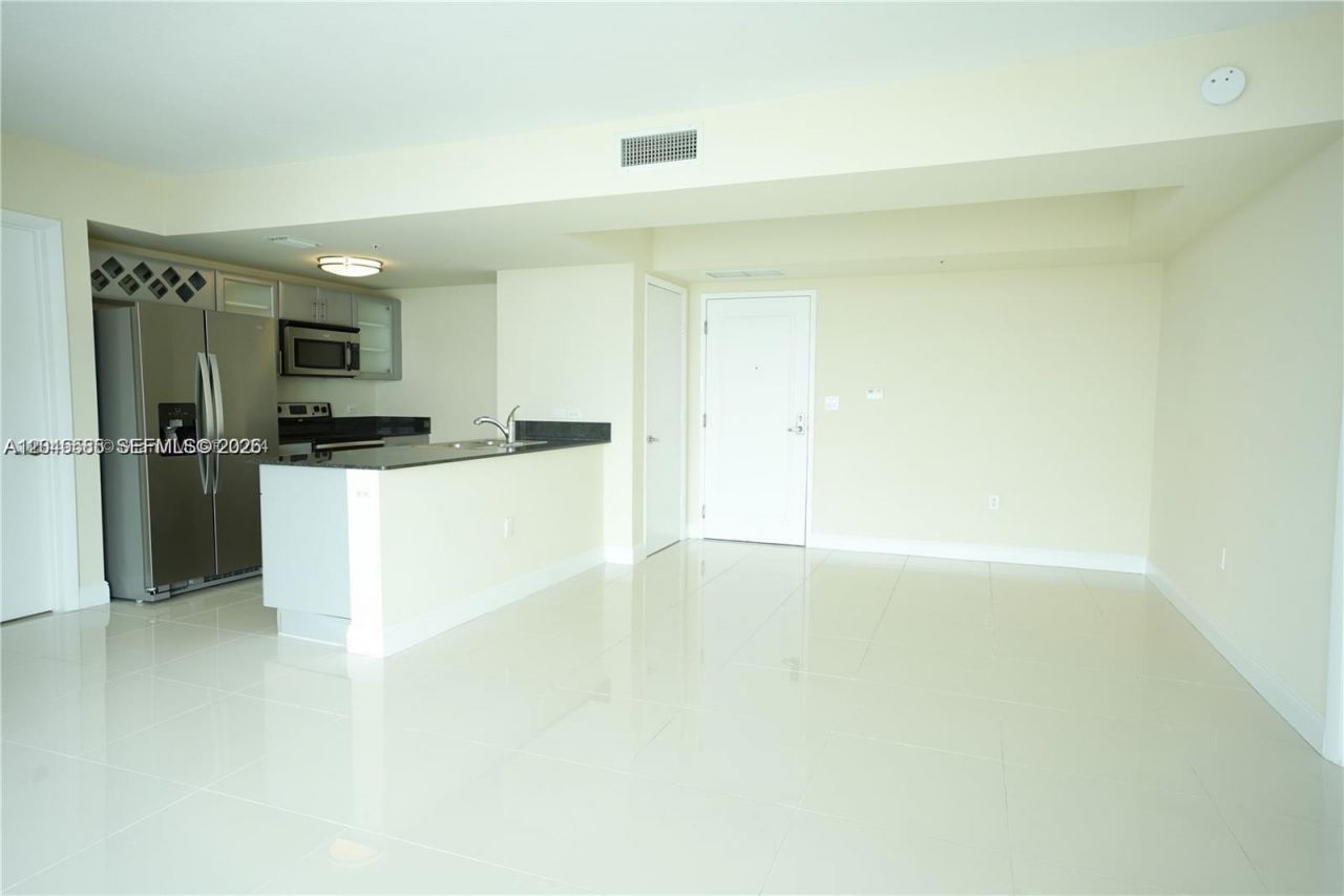 1861 NW S River Dr, Unit 2503, Miami, FL 33125 Photo