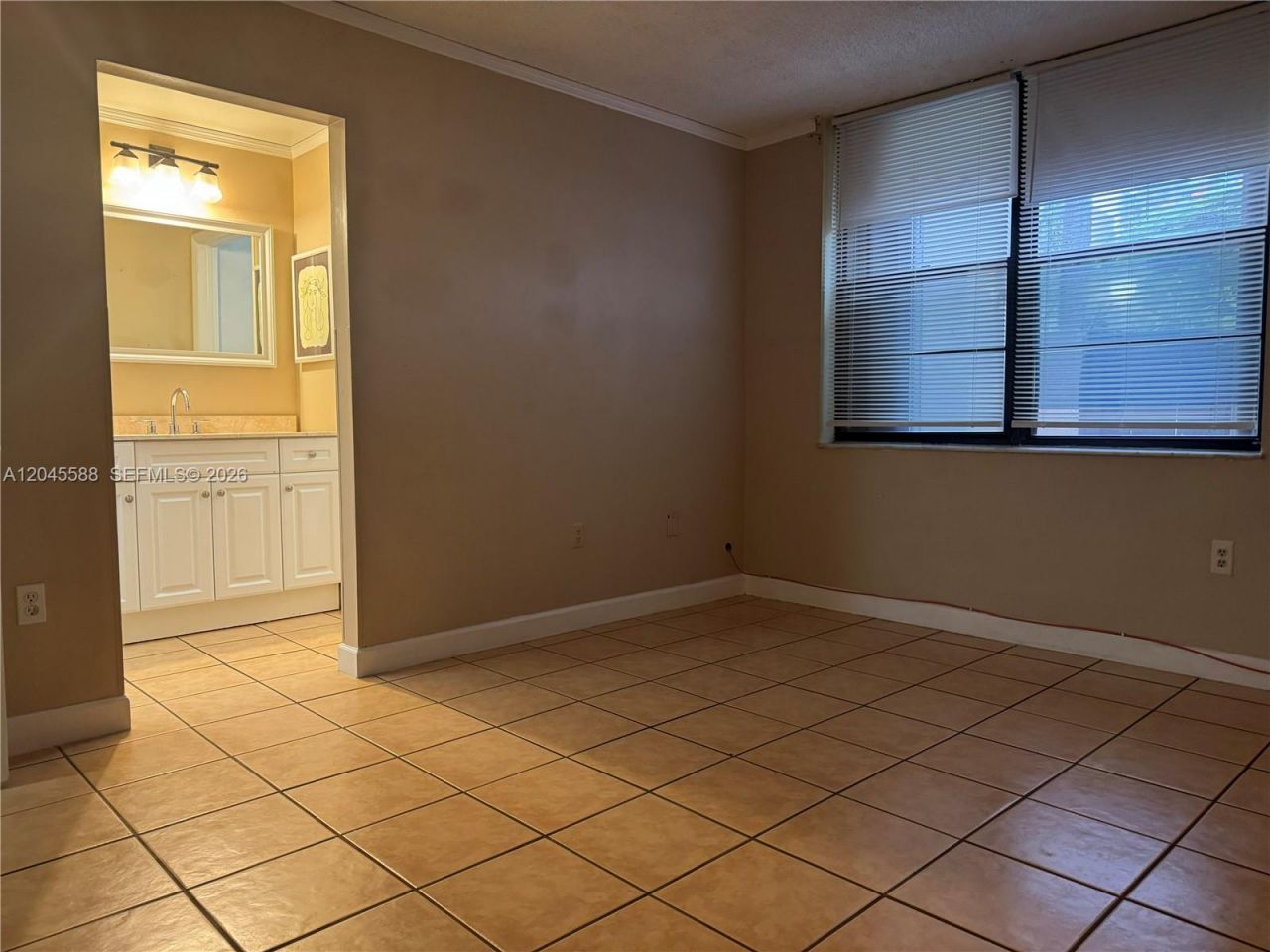 10865 SW 112th Ave , Unit 105, Miami, FL 33176 Photo