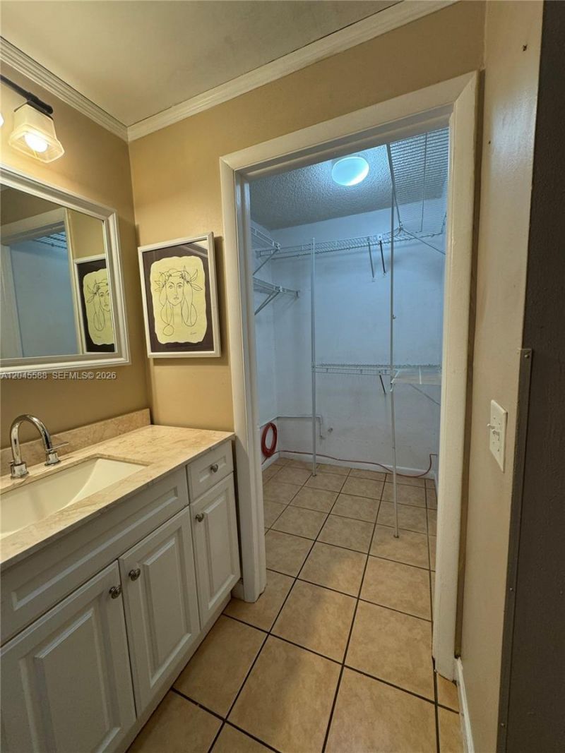 10865 SW 112th Ave , Unit 105, Miami, FL 33176 Photo
