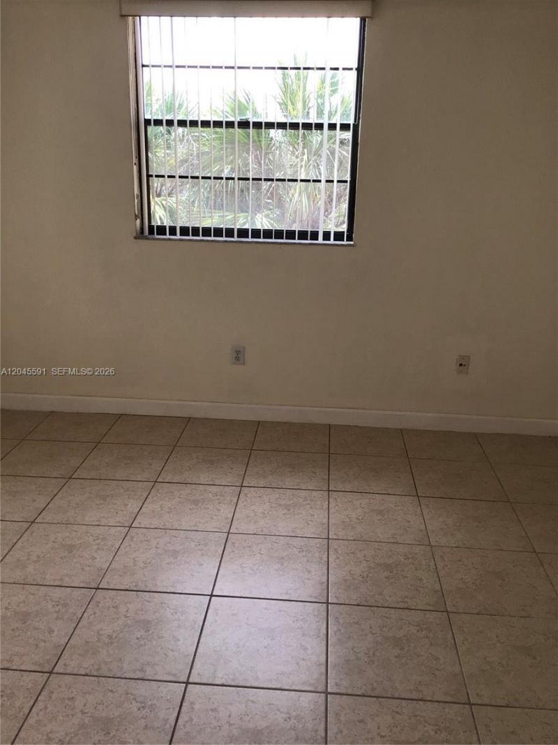 10975 SW 107th St , Unit 302, Miami, FL 33176 Photo