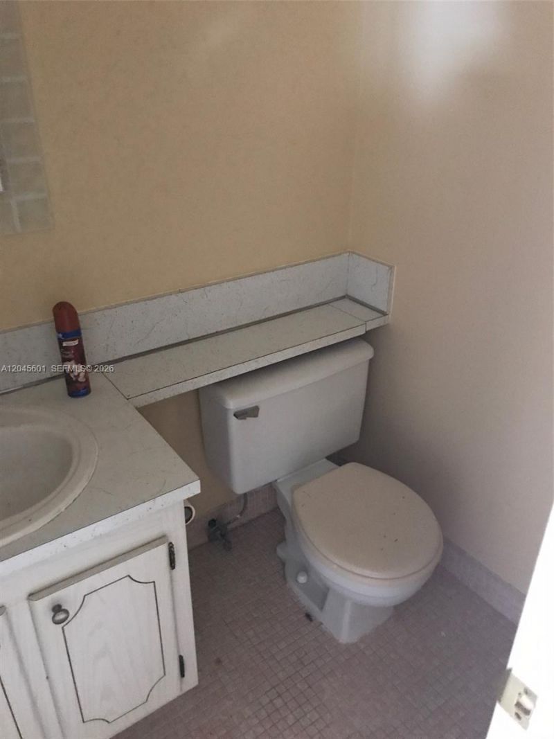 391 Windsor Q, West Palm Beach, FL 33417 Photo
