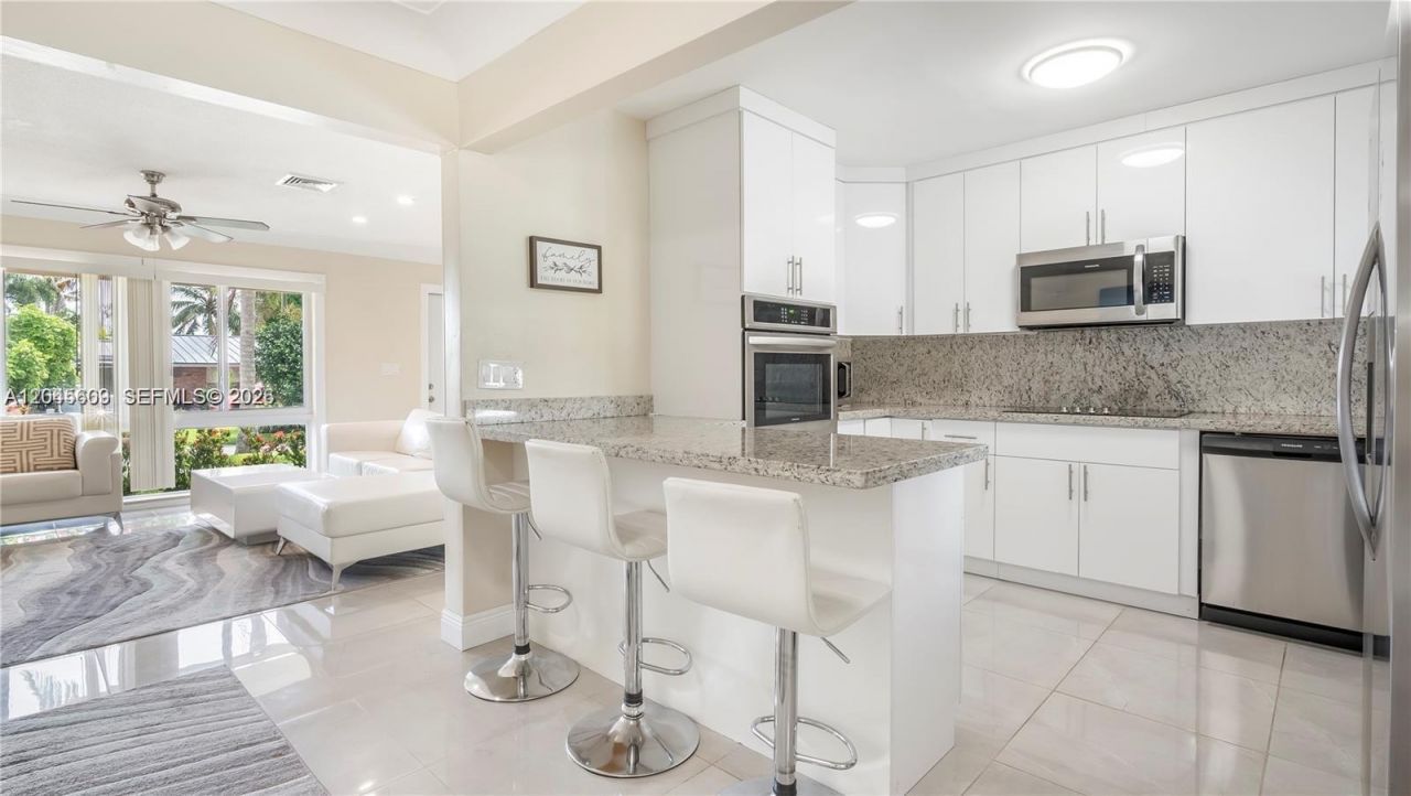 5211 NE 17th Ave, Fort Lauderdale, FL 33334 Photo