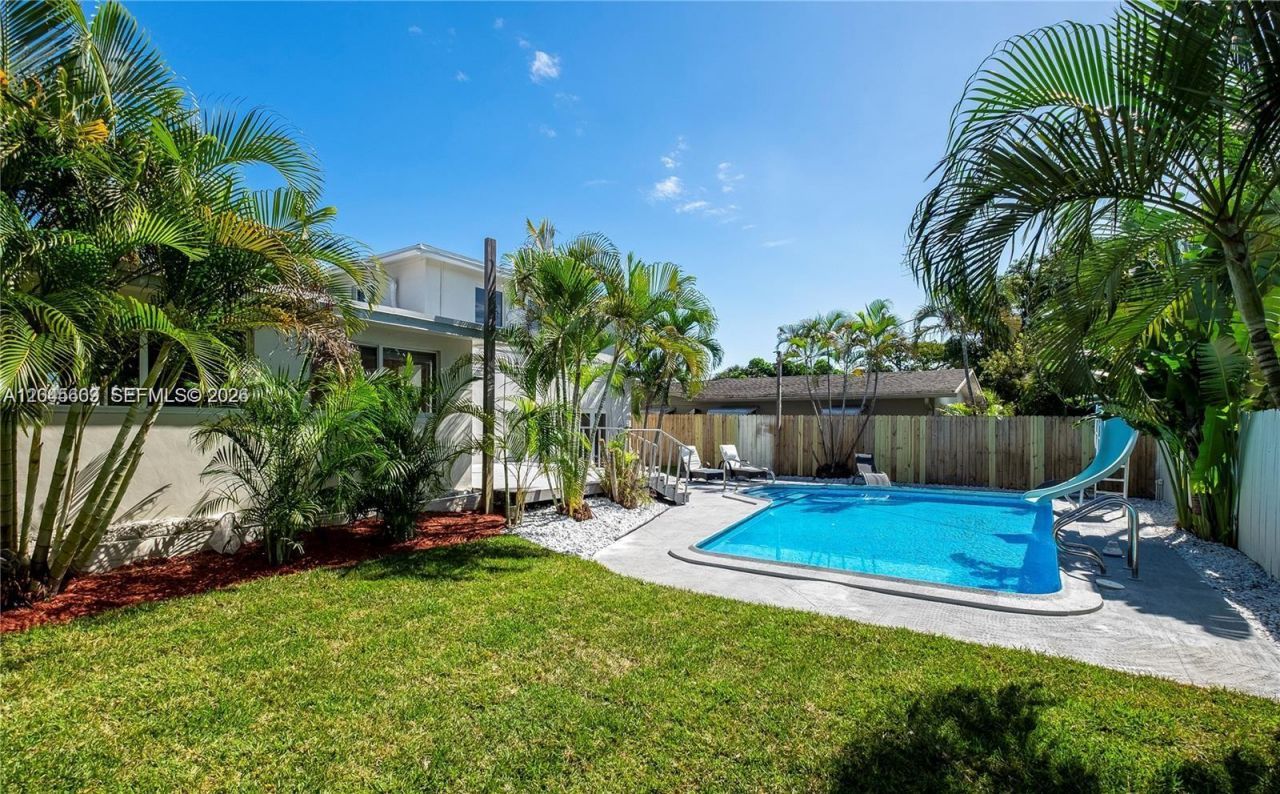 5211 NE 17th Ave, Fort Lauderdale, FL 33334 Photo