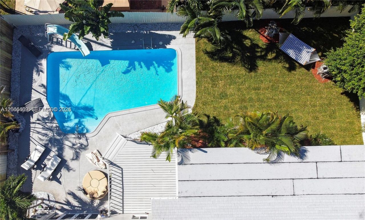 5211 NE 17th Ave, Fort Lauderdale, FL 33334 Photo