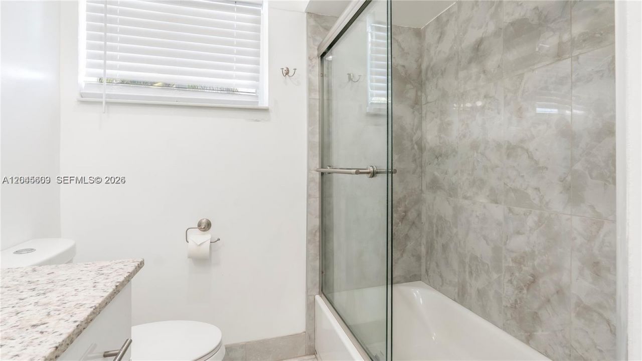 5211 NE 17th Ave, Fort Lauderdale, FL 33334 Photo