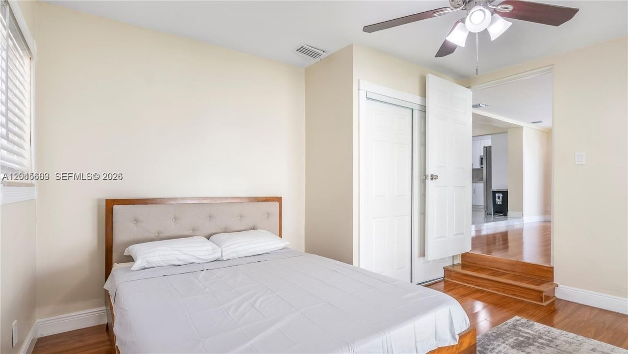5211 NE 17th Ave, Fort Lauderdale, FL 33334 Photo